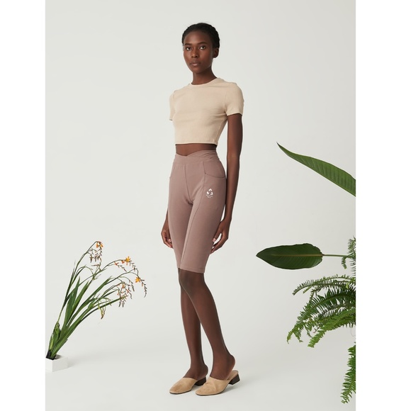 RIb Knit Crop Top in Beige Short Sleeve - Picture 6 of 12